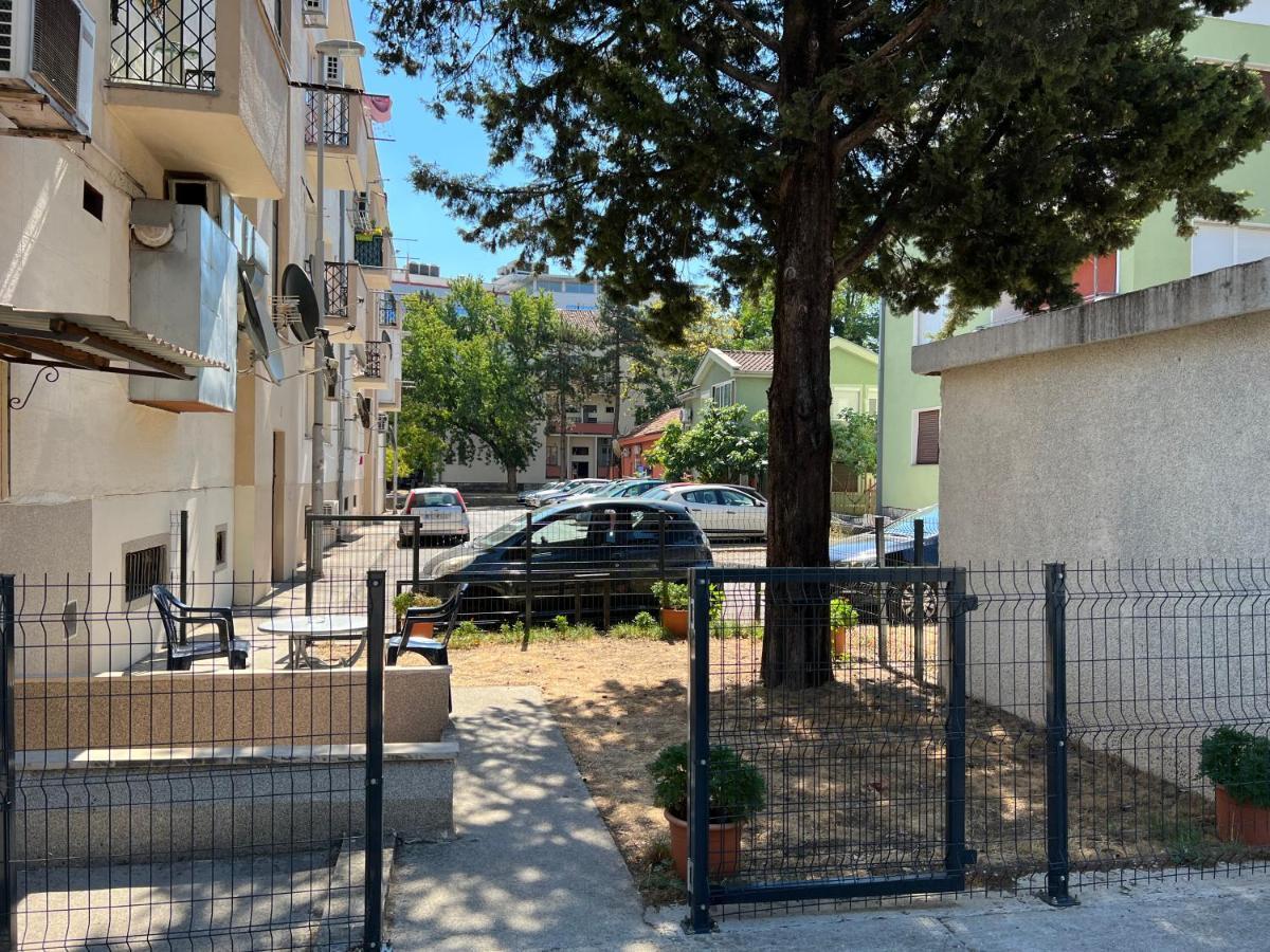 Green Hills II By Rent A Car Mi Podgorica Exterior photo